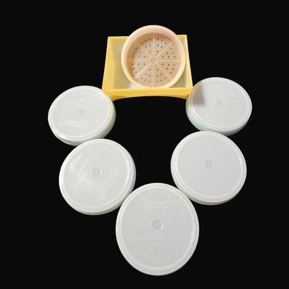 VTG Set of 6 Tupperware Pastel Wagon Wheel Coasters W/ Holder Rack #567-3. - Picture 5 of 7